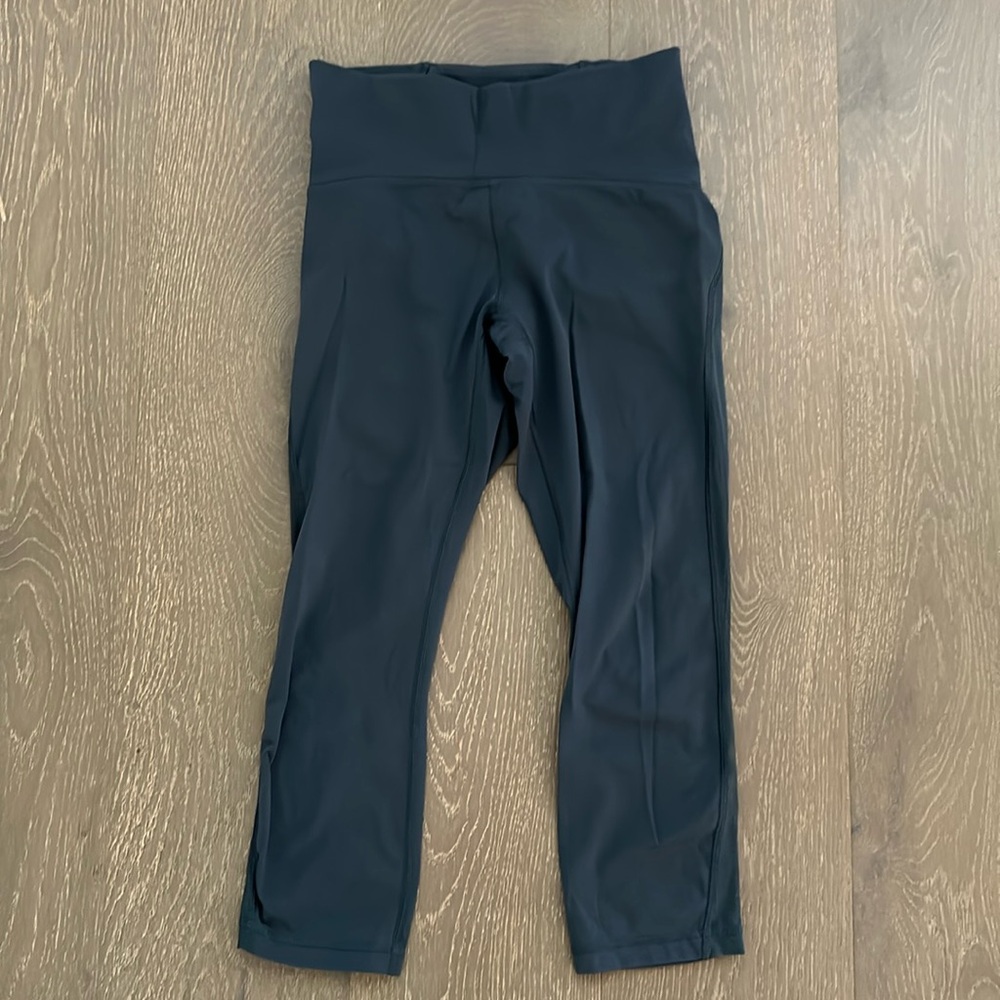 Stone Blue Lululemon Cropped Leggings